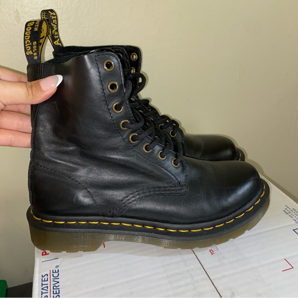 COPY - Dr. Marten boots